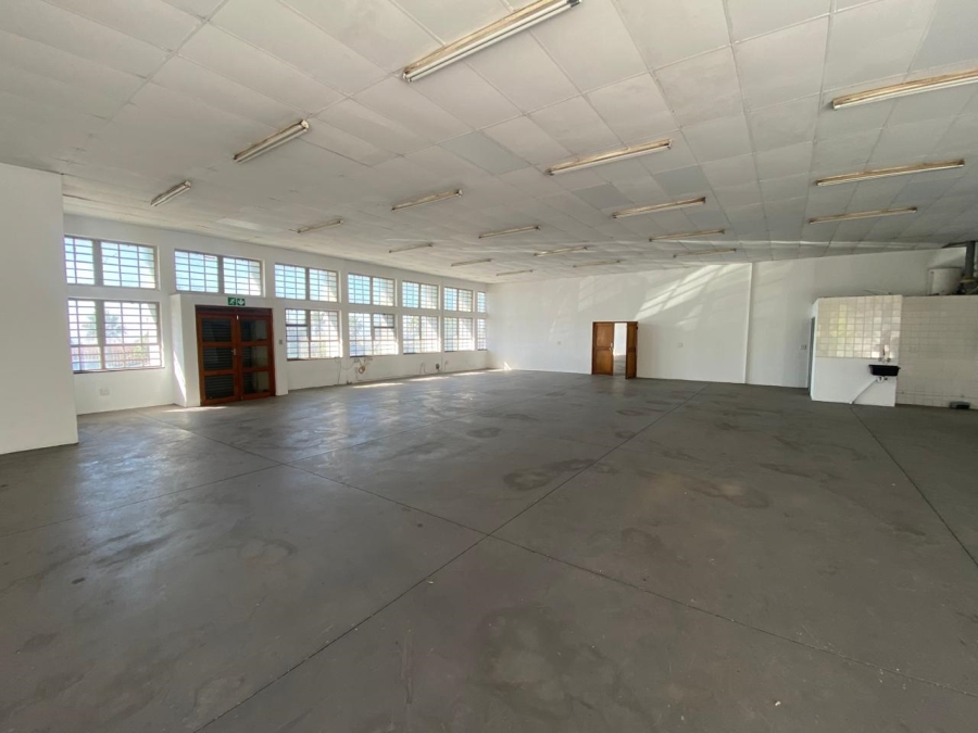 To Let commercial Property for Rent in Walmer Estate Western Cape